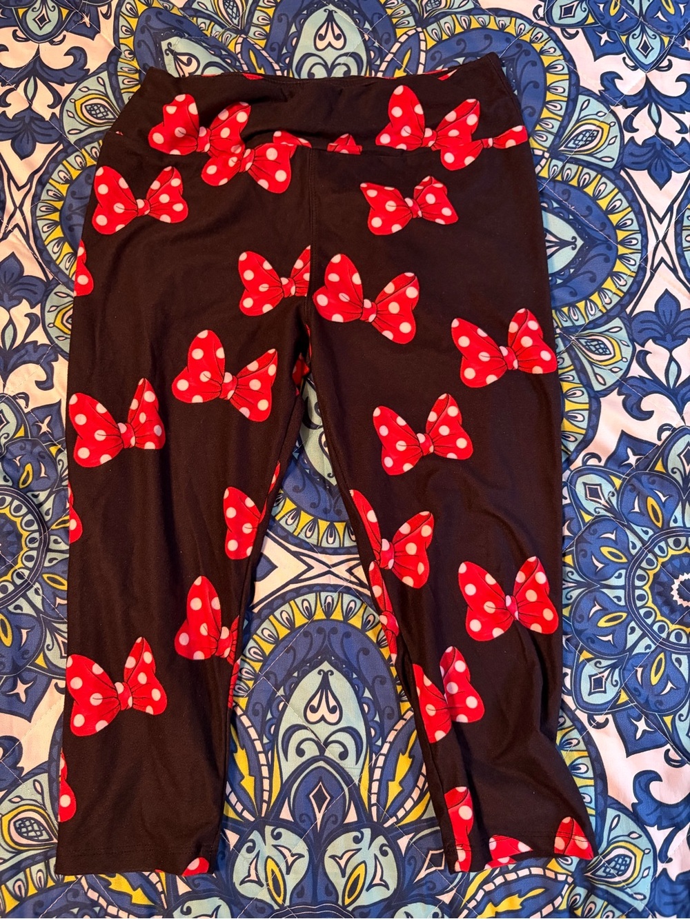 Charlie’s Project Women’s Black Capri length Leggings with Red Polka Dot Bows